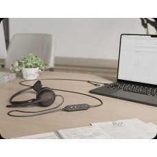 Yealink UH44 MONO professional USB-wired headset that delivers outstanding audio performance and noise canceling capabilities